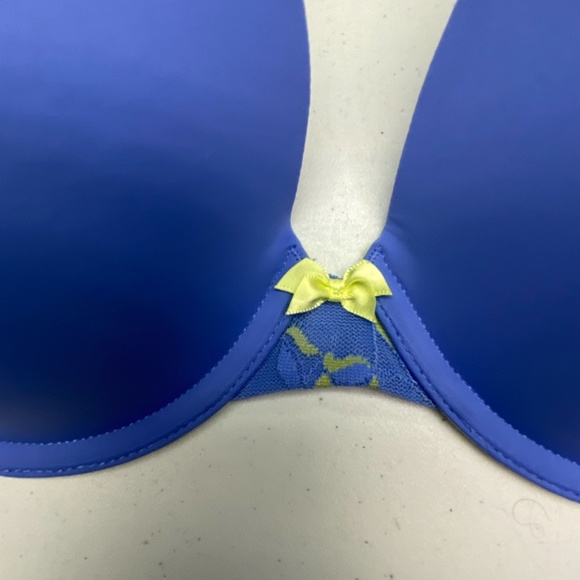 DKNY PERIWINKLE/YELO Demi, 32D. *P1028 - Picture 2 of 7